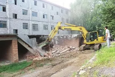 違法建筑和違章建筑有什么區(qū)別