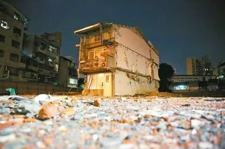 戶口在外地拆遷房子怎么辦理