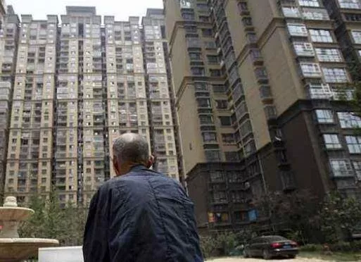 公司搬遷怎么賠付房屋拆遷過(guò)渡期有多長(zhǎng)？