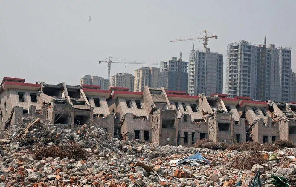 能用停電停水強(qiáng)拆違建嗎