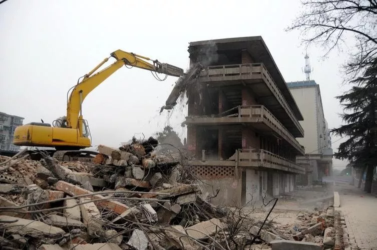拆除違建能要求賠償嗎