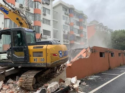 小區(qū)里那些算違章建筑