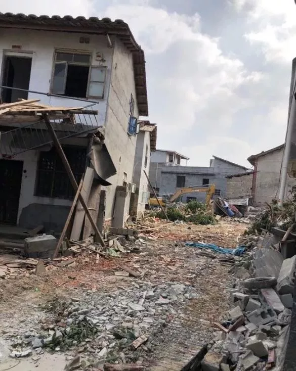 違法建筑和違章建筑有什么不同