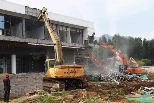 店里拆遷應(yīng)該補償哪些錢