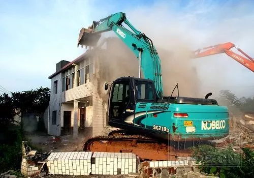 住人的違建房能強拆嗎
