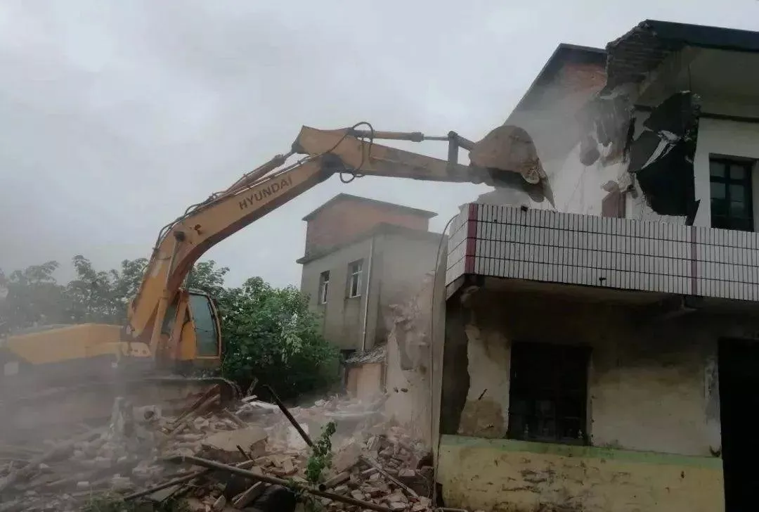 拆除違建的程序標準