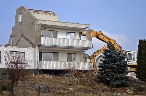 一遇拆遷房子就違建怎么辦