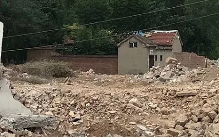 違法建筑被違法強(qiáng)拆怎么賠償
