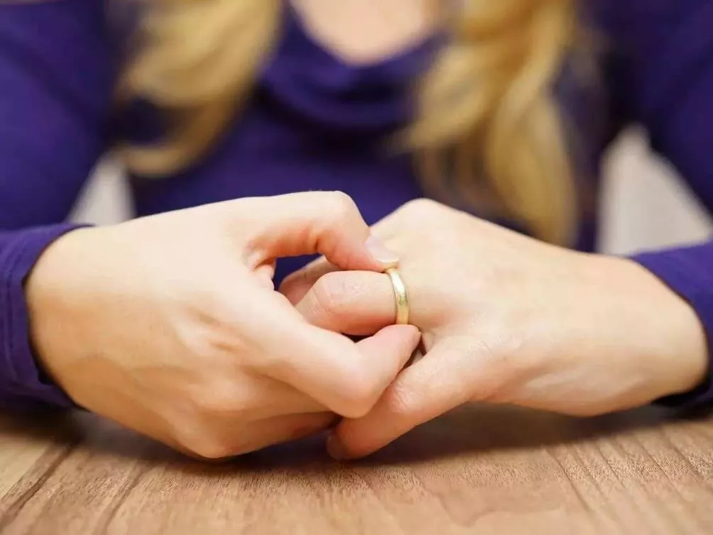 離婚了怎么分彩禮錢財(cái)
