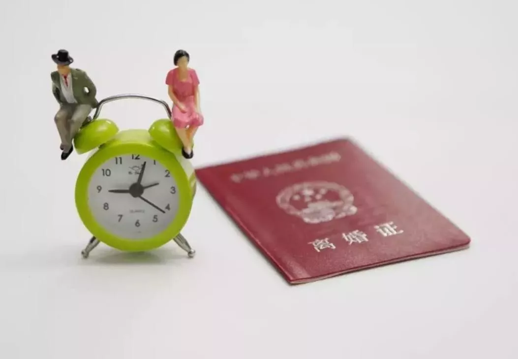 遺產(chǎn)繼承以戶口本為準(zhǔn)怎么辦