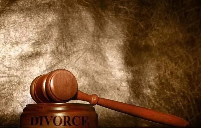 正規(guī)離婚訴訟律師如何收費(fèi)